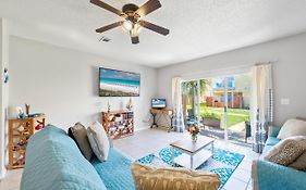 Beach House 5Min Walk To Beach, Pool, Close To Shops And Activities